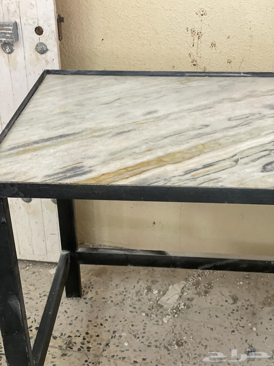Table for sale63671748432643111