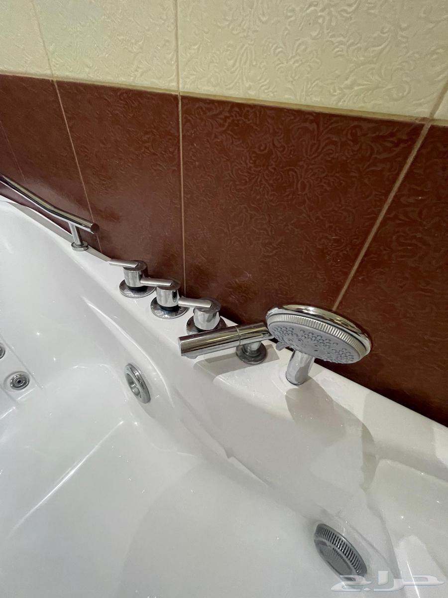 Jacuzzi63674182889858114