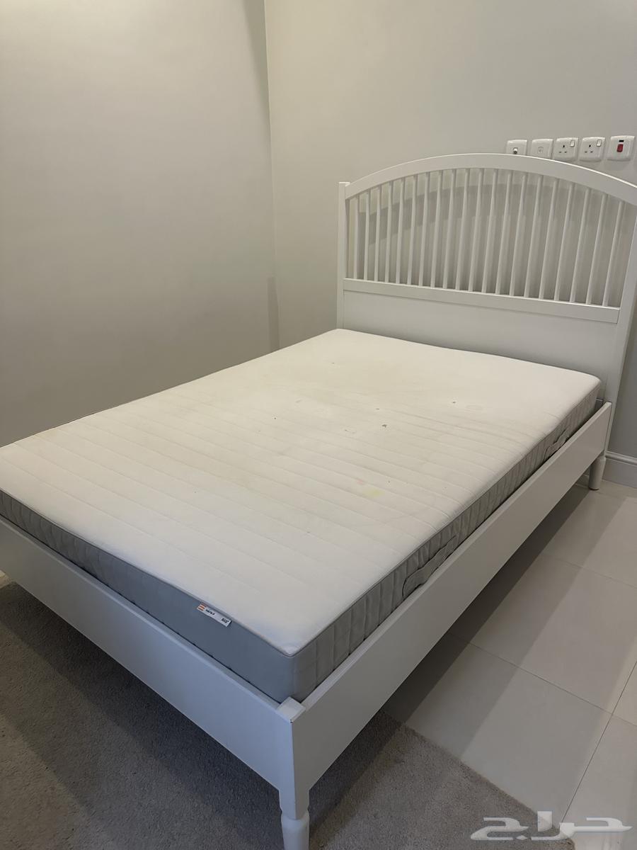سرير للبيع63674542874113110