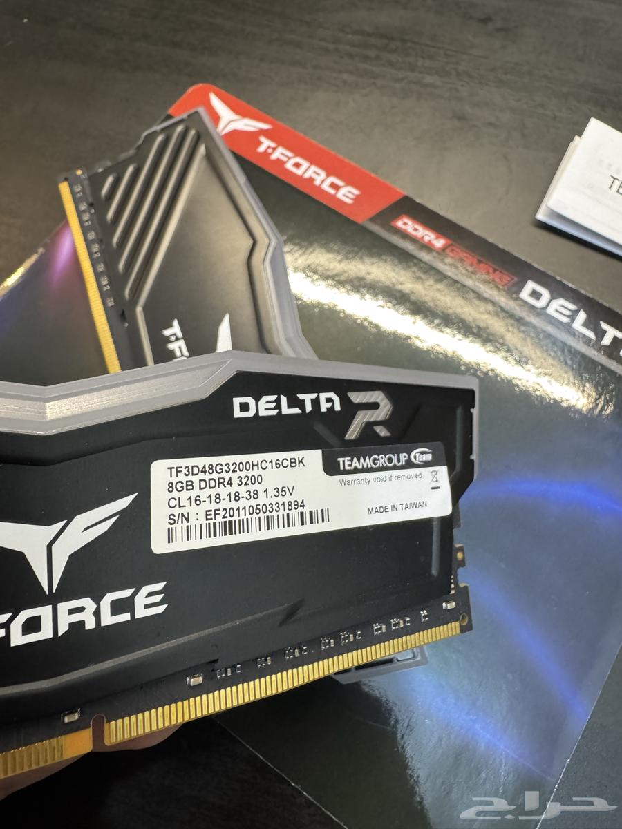 RAMAT (RGB RAM DDR4 3200MHZ (2x8GB63674808769794111