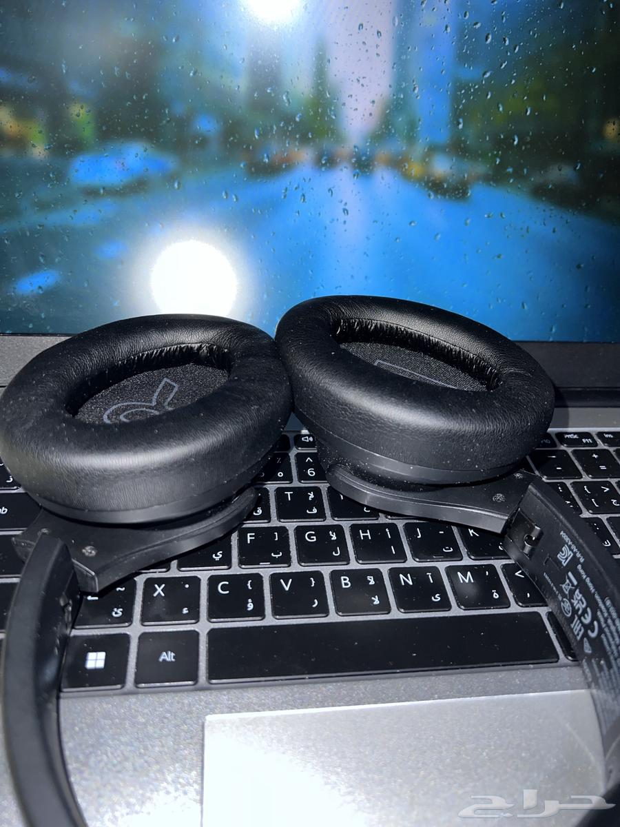 soundcore Bluetooth headphones in excellent condition, minimal use63671229194497111