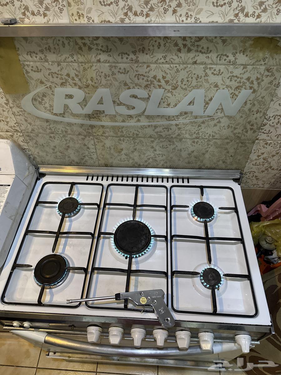 Gas stove63668828297857110