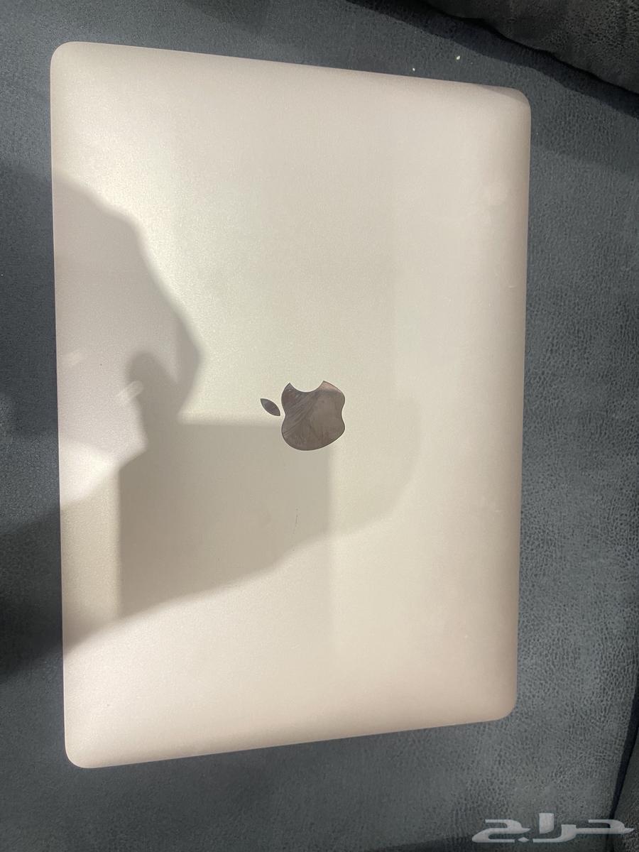 13-inch MacBook with M1 Chip 1 MacBook63670000755074111