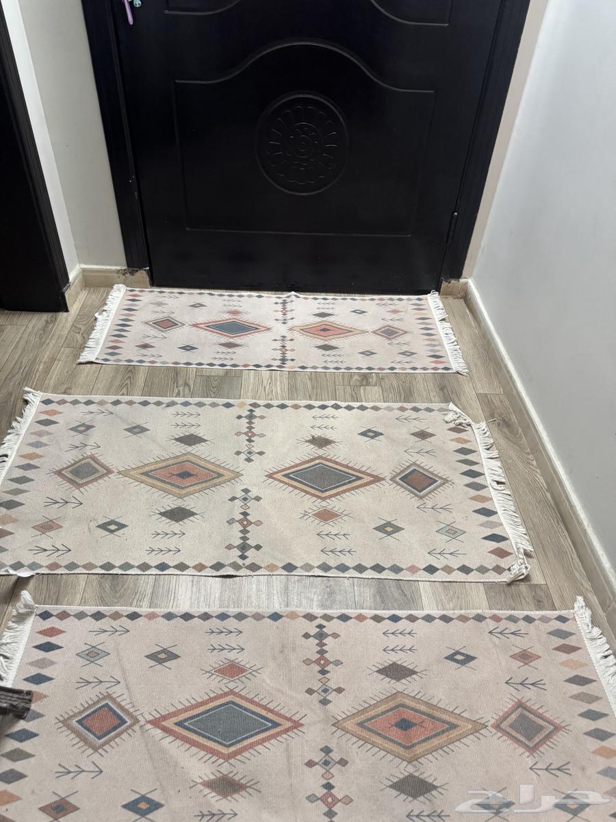 IKEA chairs, floor mats, and trays63669916993922111