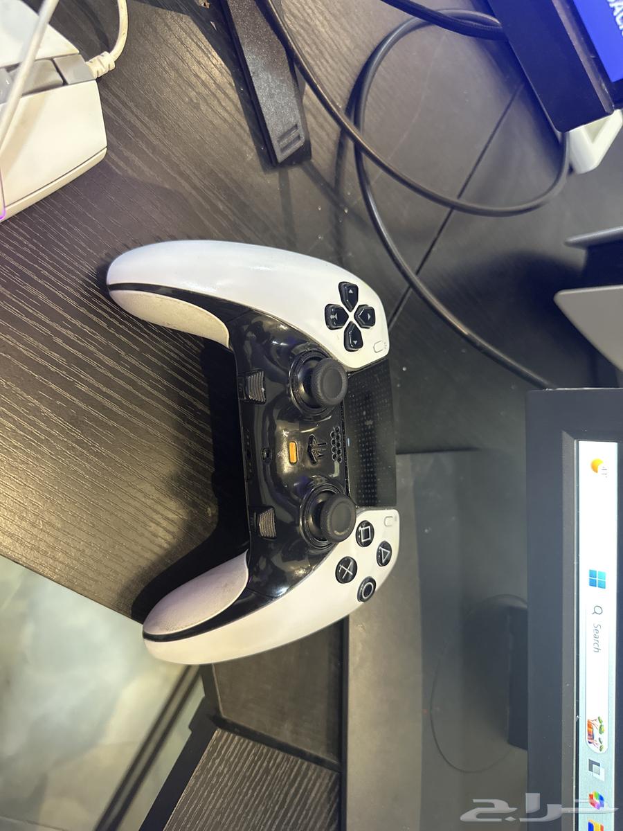 Sony PS5 Edge controller with all parts and charger, clean used63672453182338110