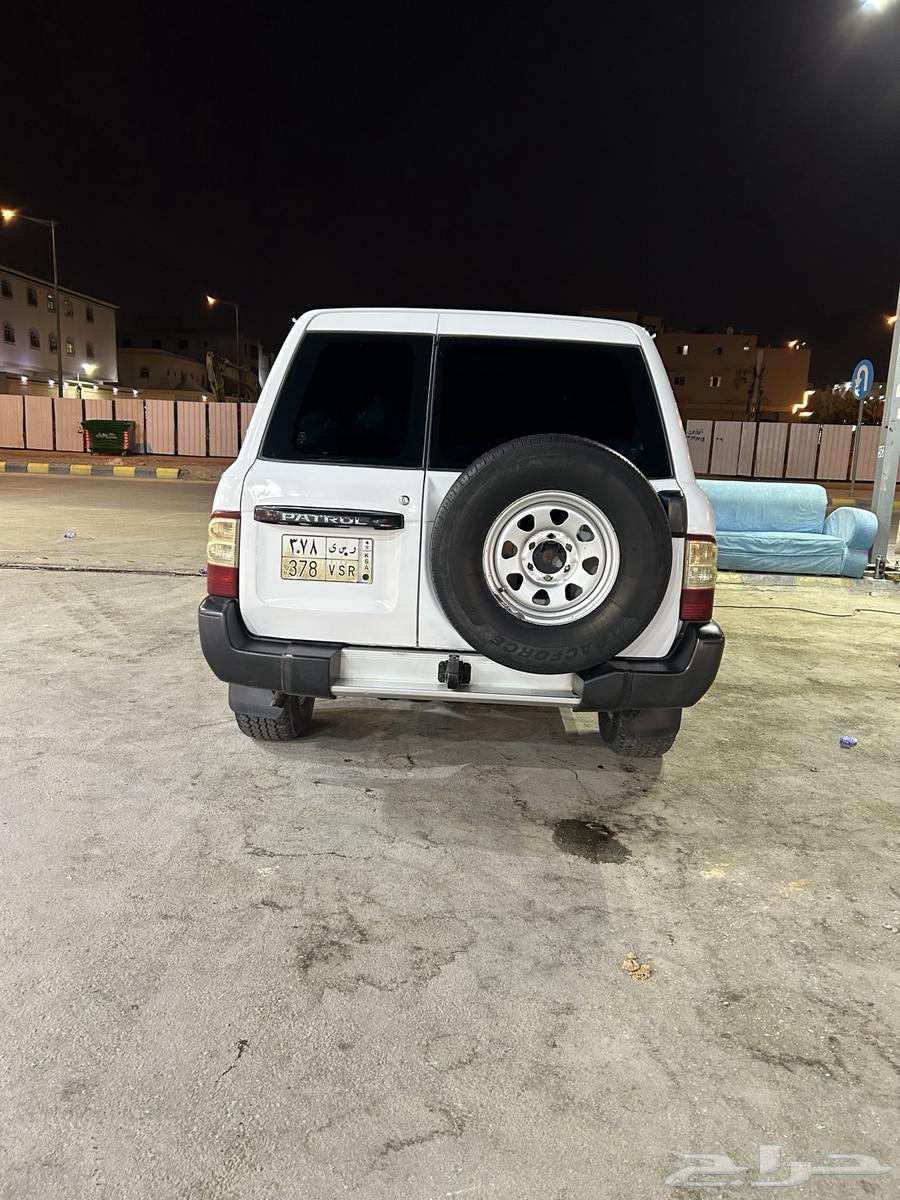 ل البدل بسياره صغيره او للبيع63725325303426112