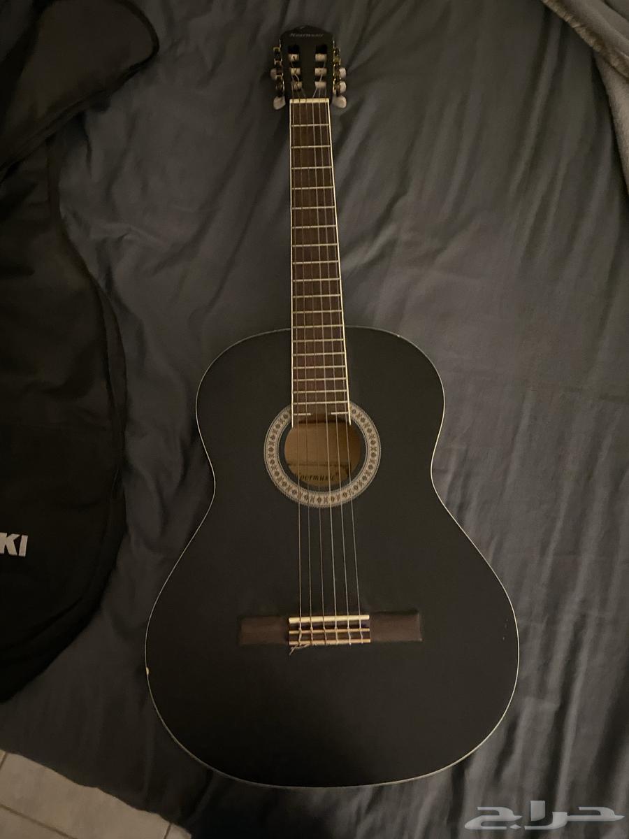 Used Guitar 25063667807846273111