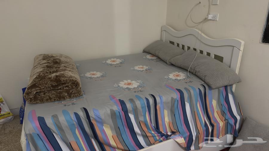 Used Akea bed with large drawer for clothing storage, 140 200 width63671318517249110