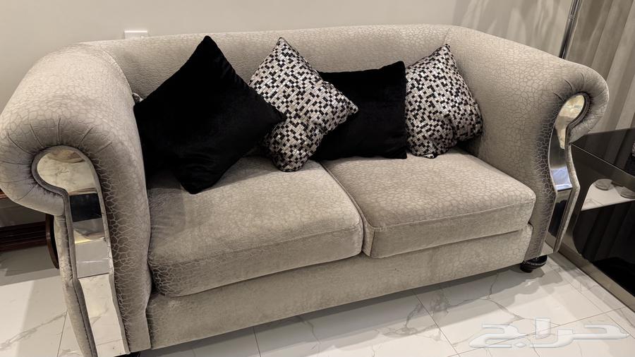 كنب للبيع خيالي وراقي ونظيف جدا63672343756673111