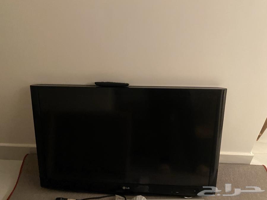 تلفزيون LG حجم 42 بوصة حالة جيدة63669732846595111