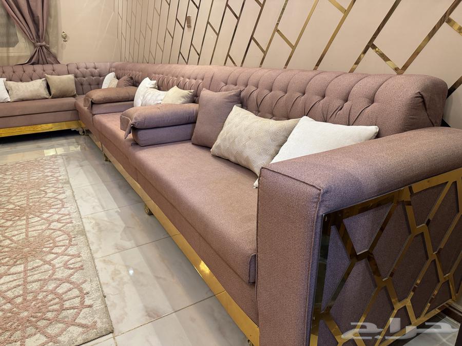 كنب خشب سويدي نظيف استخدام سنتين مع الستاير 4 663675513045505111