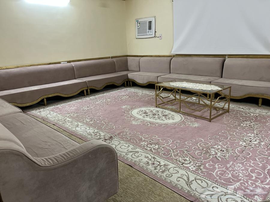 الفرشه للبيع63670349647107112