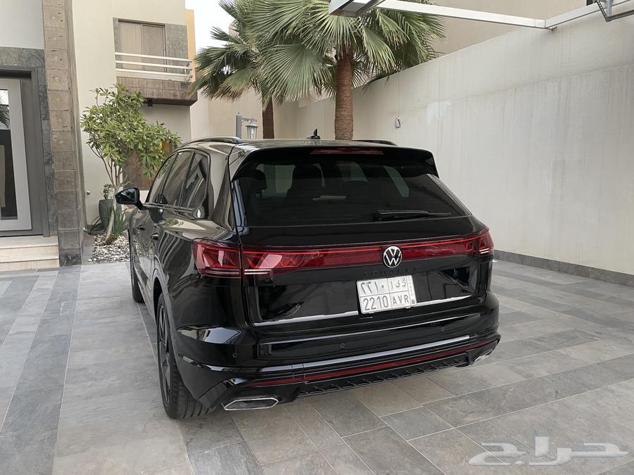 2025 Volkswagen Touareg63618040253443113