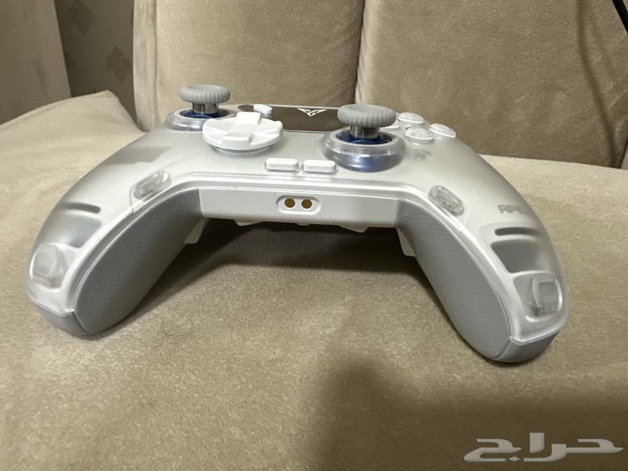 Fly Apex 4 Game Controller63667809423362113