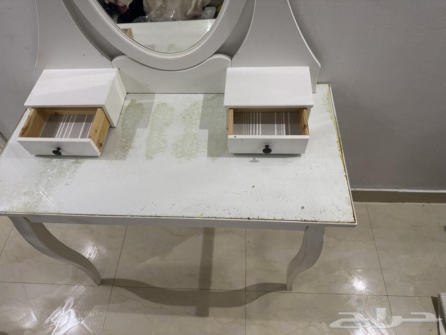 تسريحة ايكيا شبه جديده بسعر مغري63671228866819111