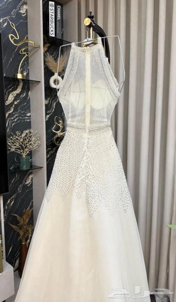 Dress63668613691395110