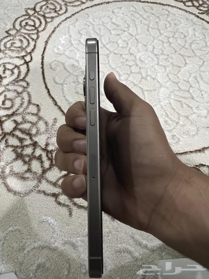 iPhone 1563670622971906110