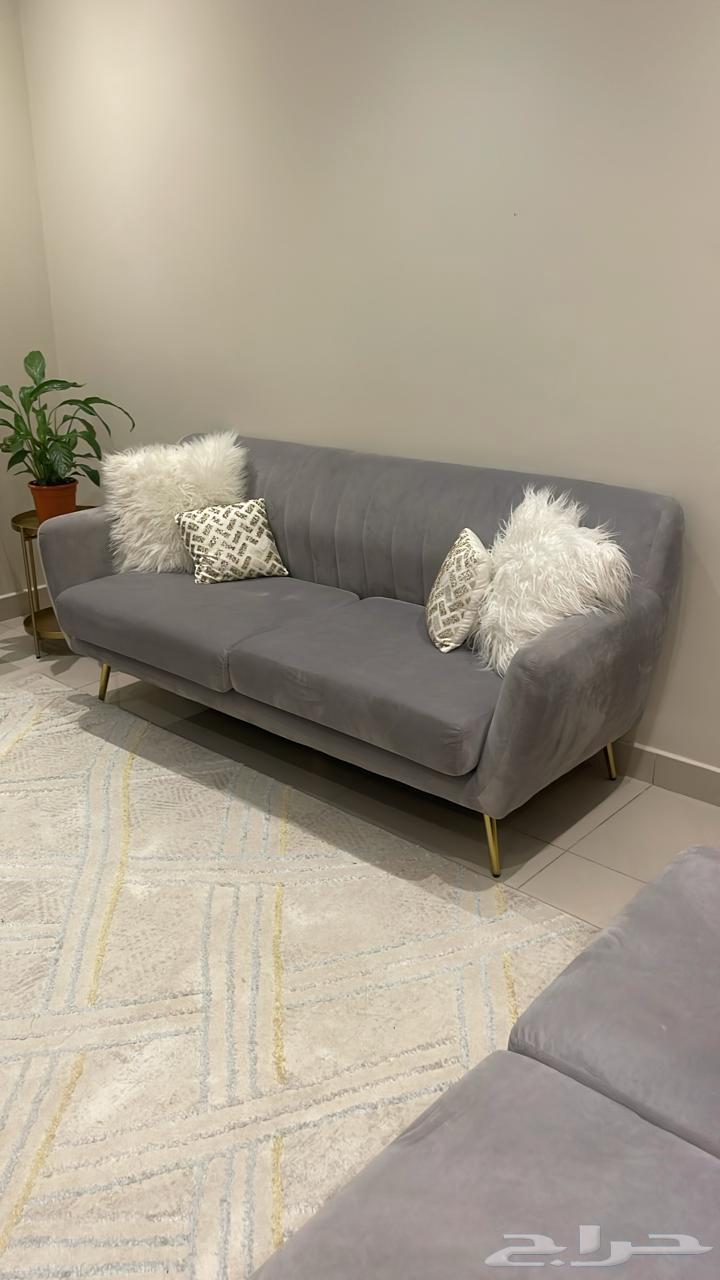 7-person sofa in excellent condition63670622804867110