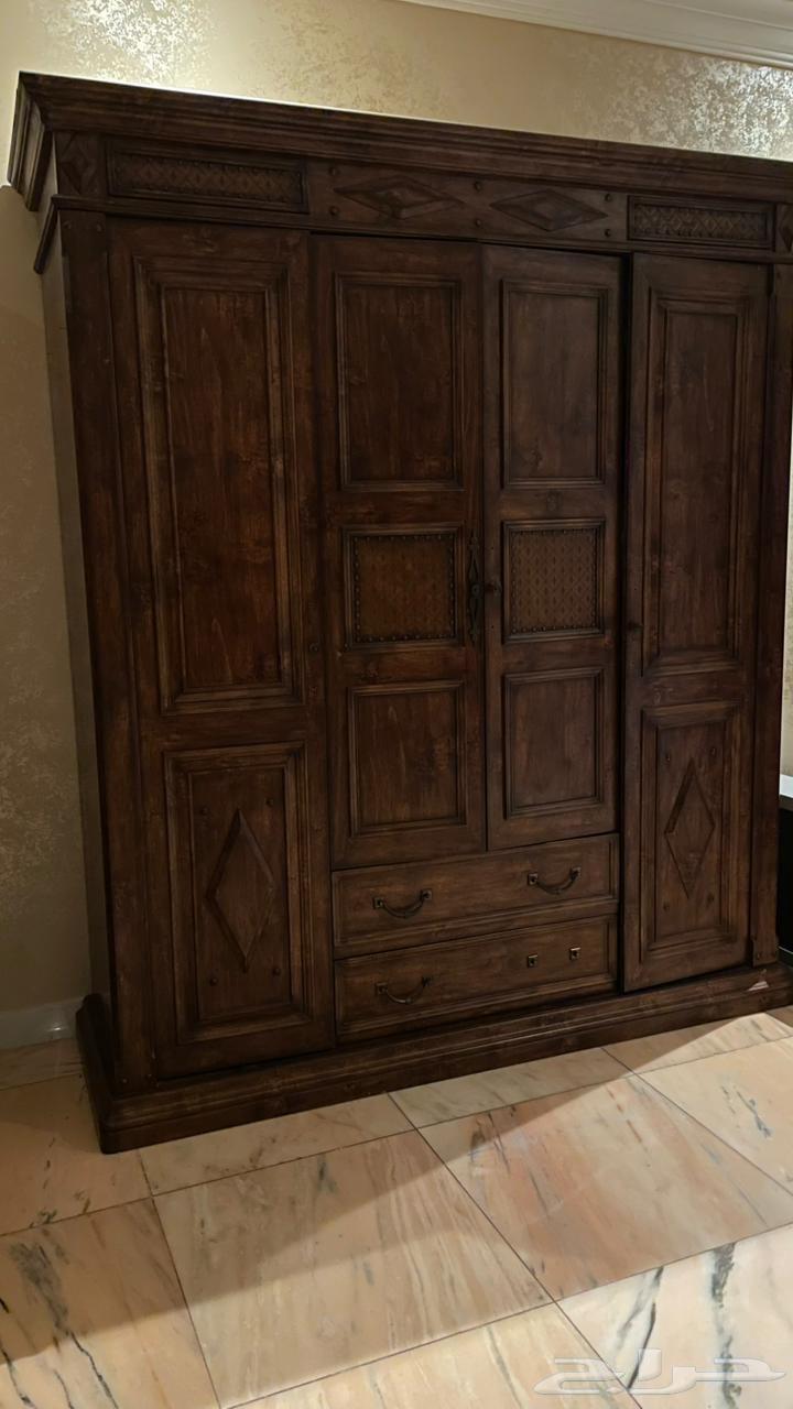 اثاث للبيع كنب   أسرة دولايب63674722670467112
