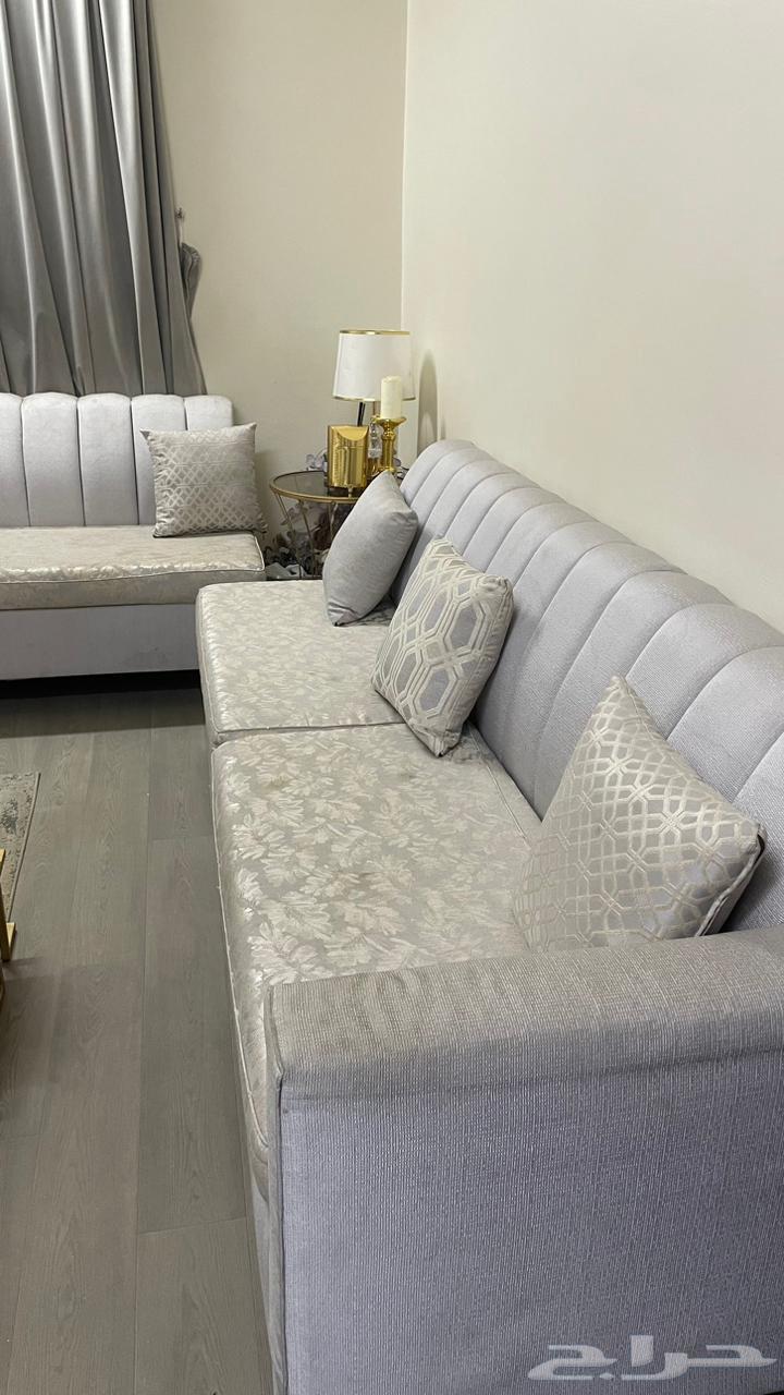 Sofa with white tables63671493831427110