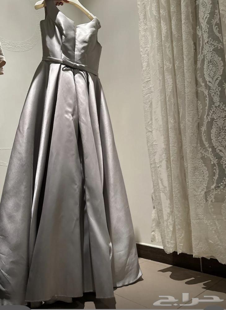 A gray dress and a pink one, size small and medium63669015032833113