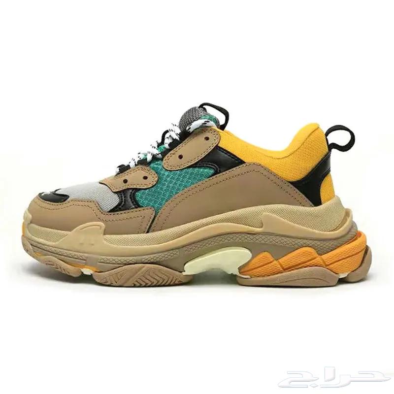 More than 10 pairs of shoes for sale63618674699266112