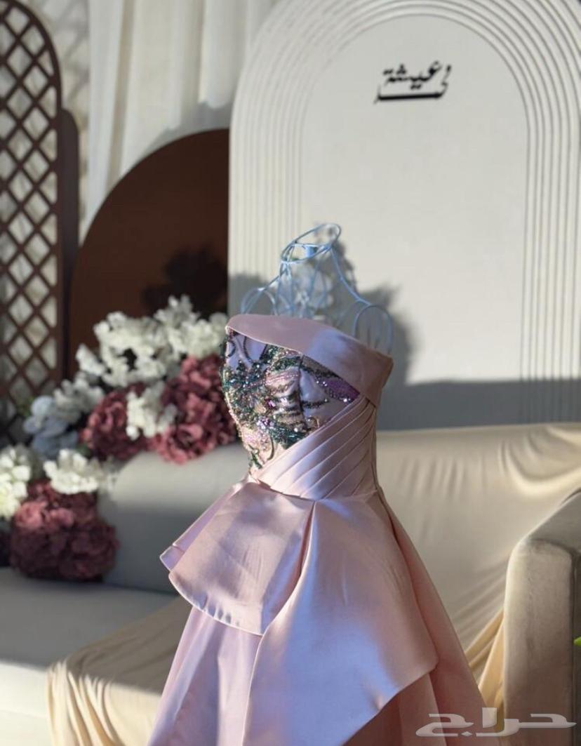 Queen dress for sale63668613645185110