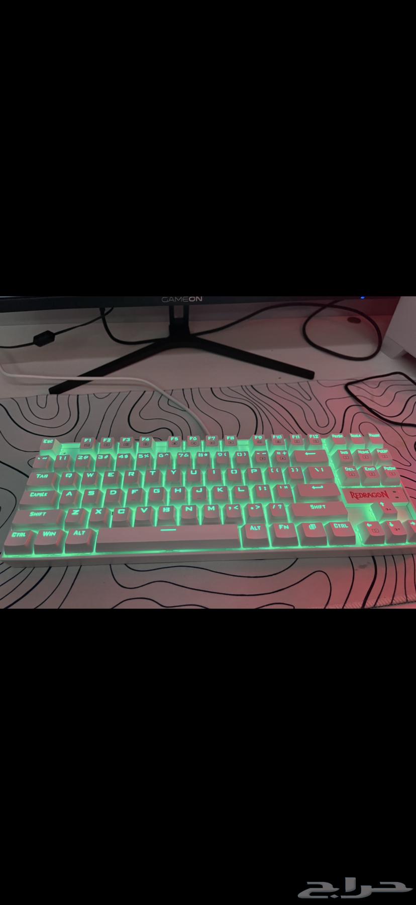 جهاز pc مع الشاشه والكيبورد والماوس والسماعه63670797824899114