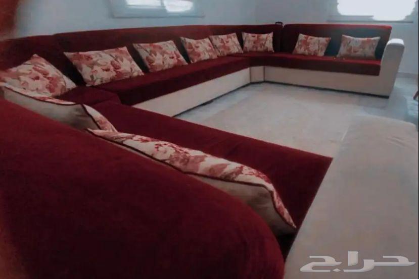طقم كنب عودي وبيج63674630992258110