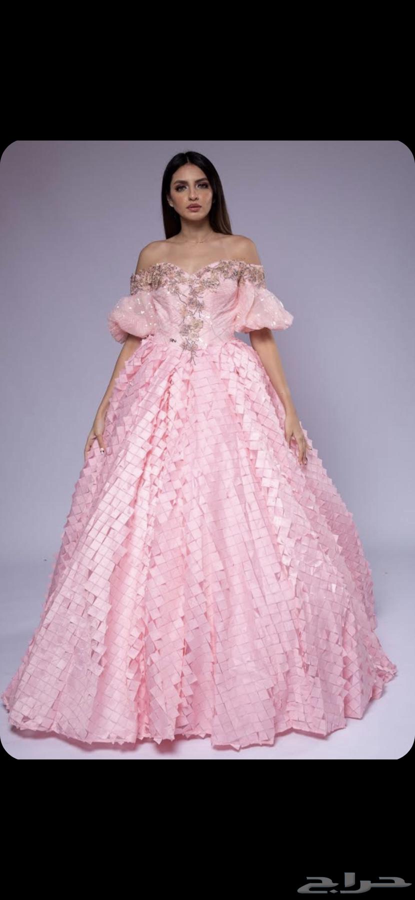 Queen dress for sale63668731923459110