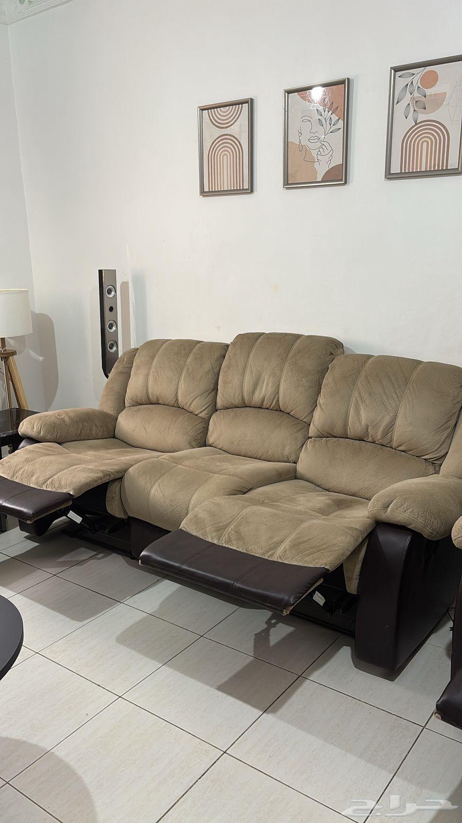 صالون كامل للبيع بداعي السفر63670177586306112