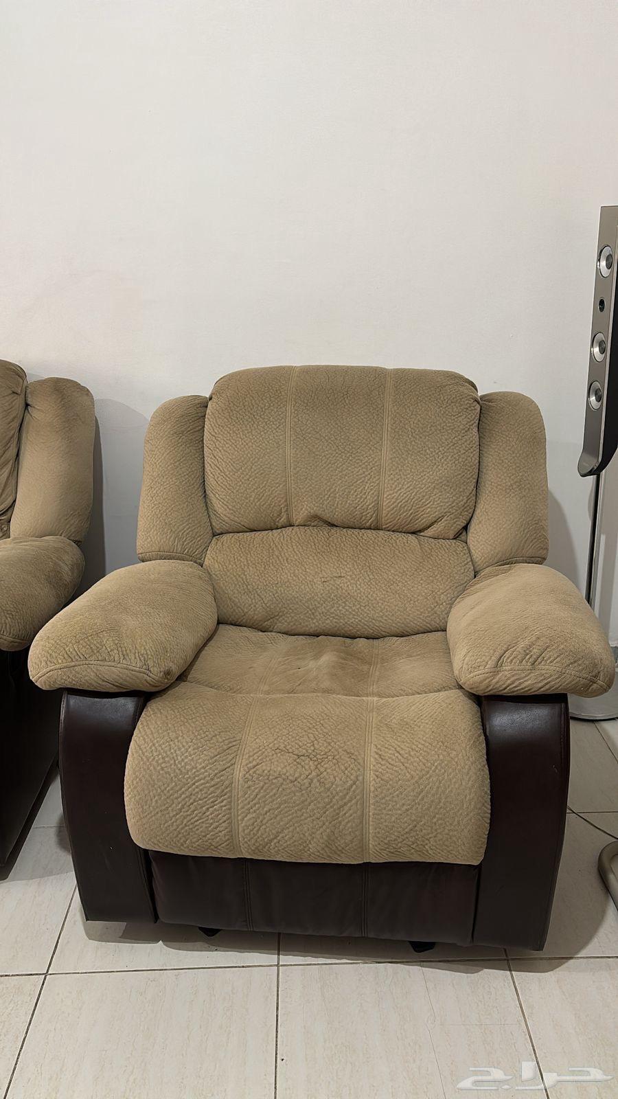 صالون كامل للبيع بداعي السفر63670177586306110