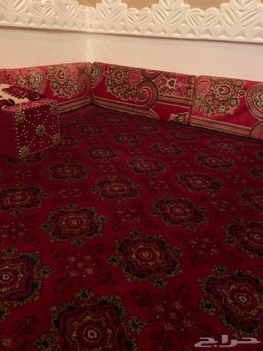 Traditional old armrests63667804408961112