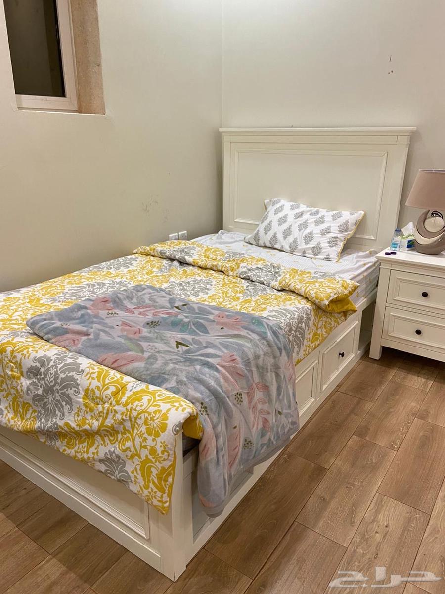 White room from Home Center63667807302147113