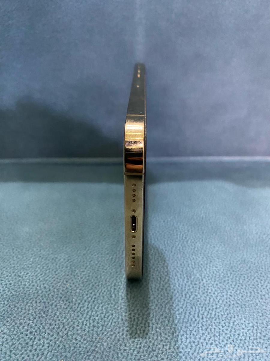 Golden iPhone 12 Pro Max 25663673738541699112