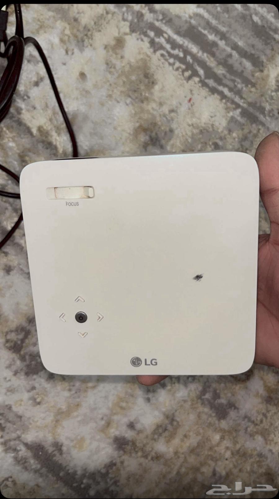 بروجكتر LG ممتاز وعلى الشرط والبيع سمح63699008746115113