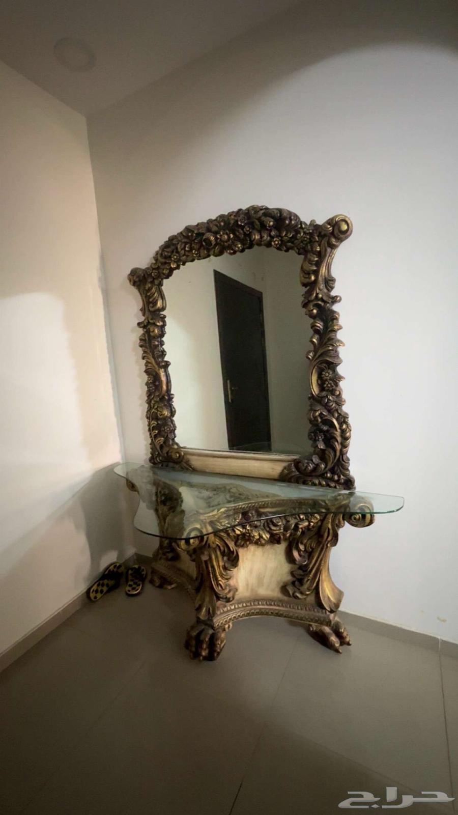 كنب مع مدخل للبيع63676115219714110