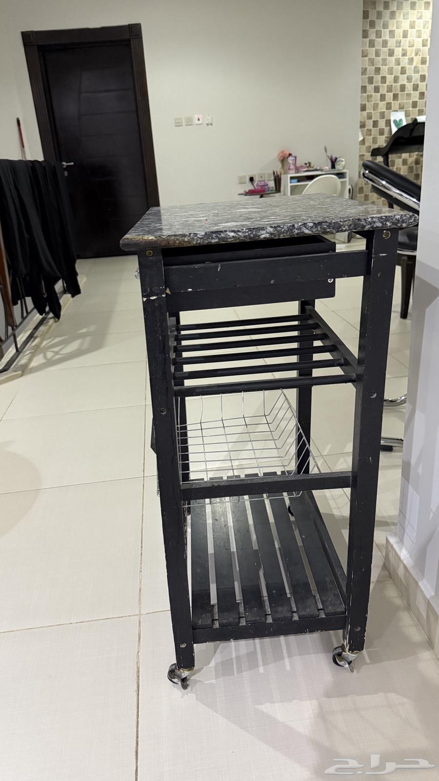 Table with drawer63675857605763111