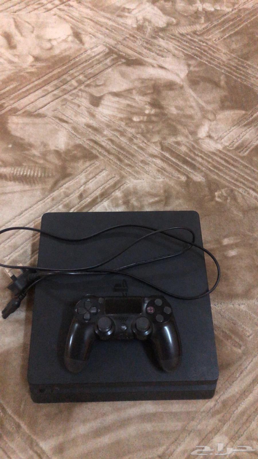 سوني فور للبيع نضيف معه قير الموقع جنوب الرس63677430382209110