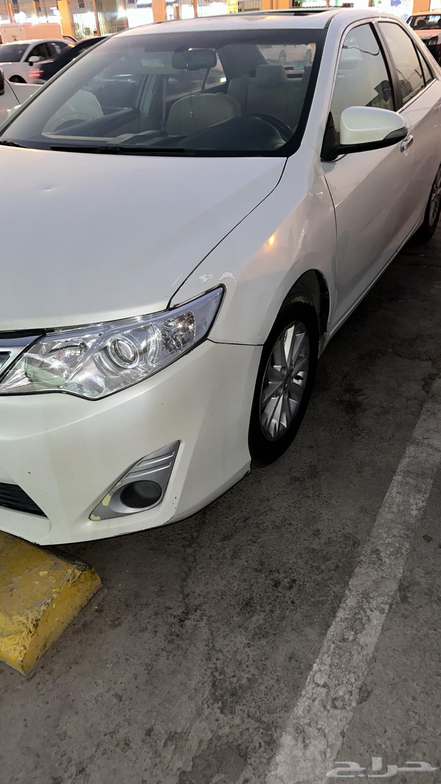 Hello, I'm offering you a 2015 Camry, full option, mileage 34063739878870913114