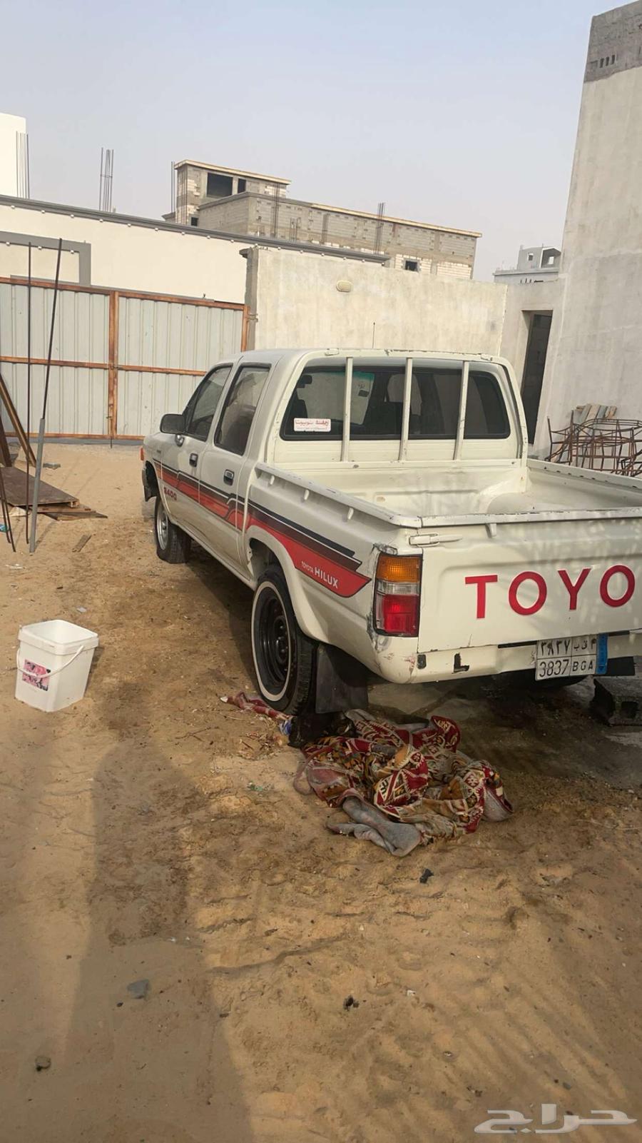 للبيع هايلكس مودل 199063740918633601113