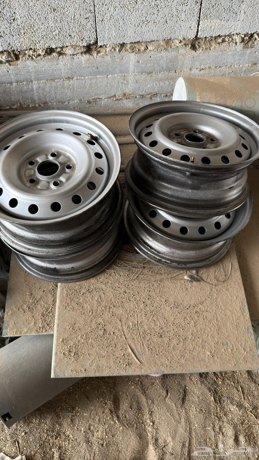 جنوط فضيه63738067683457110