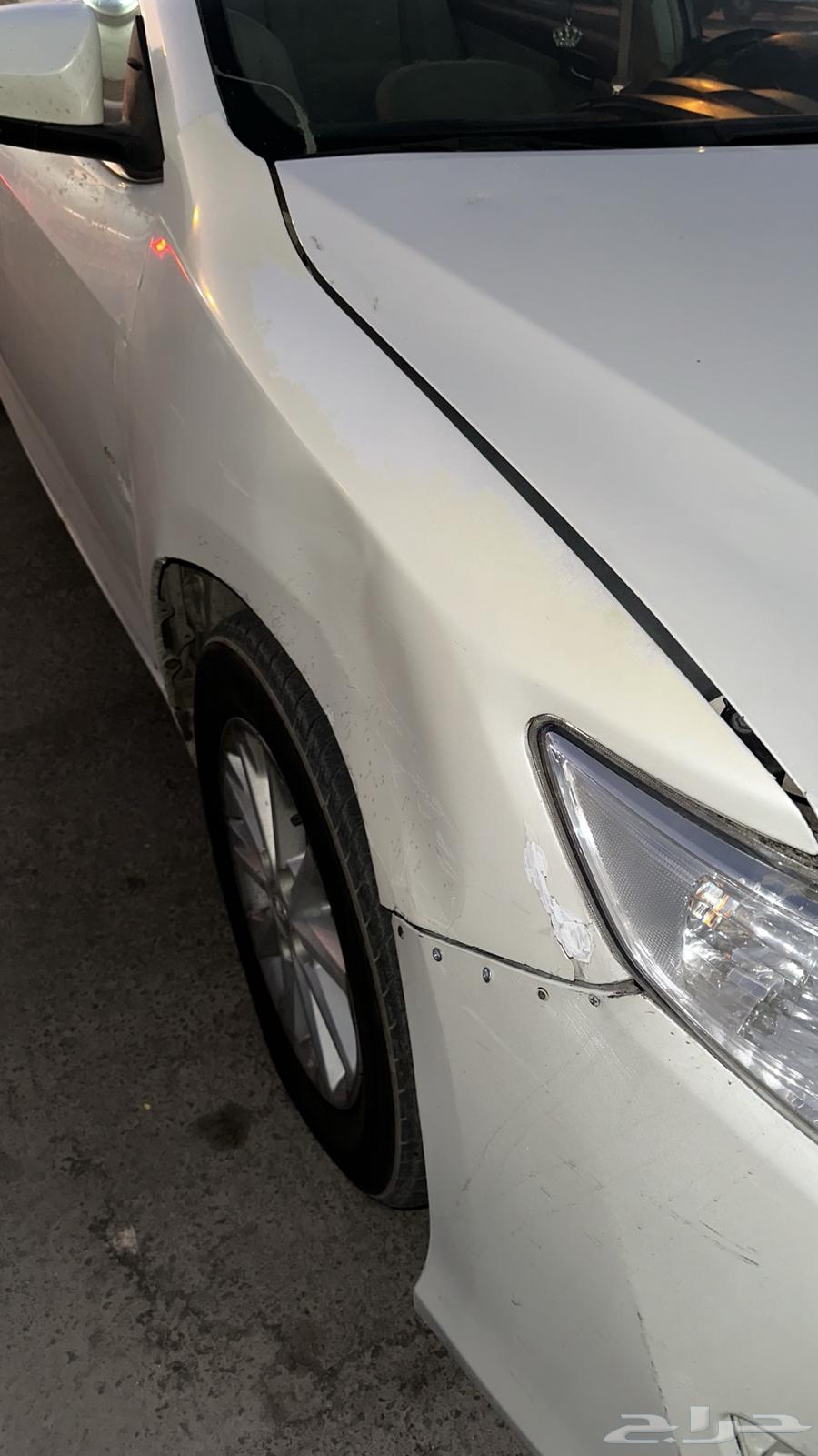 Hello, I'm offering you a 2015 Camry, full option, mileage 34063739878870913111