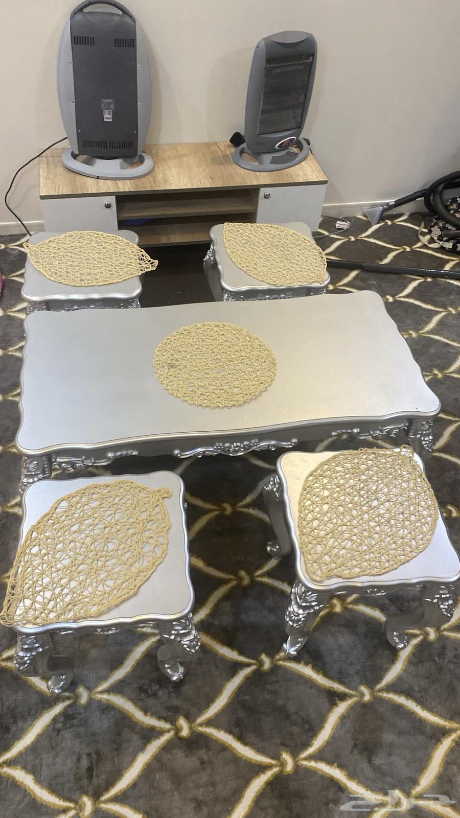Table set63676997949185111