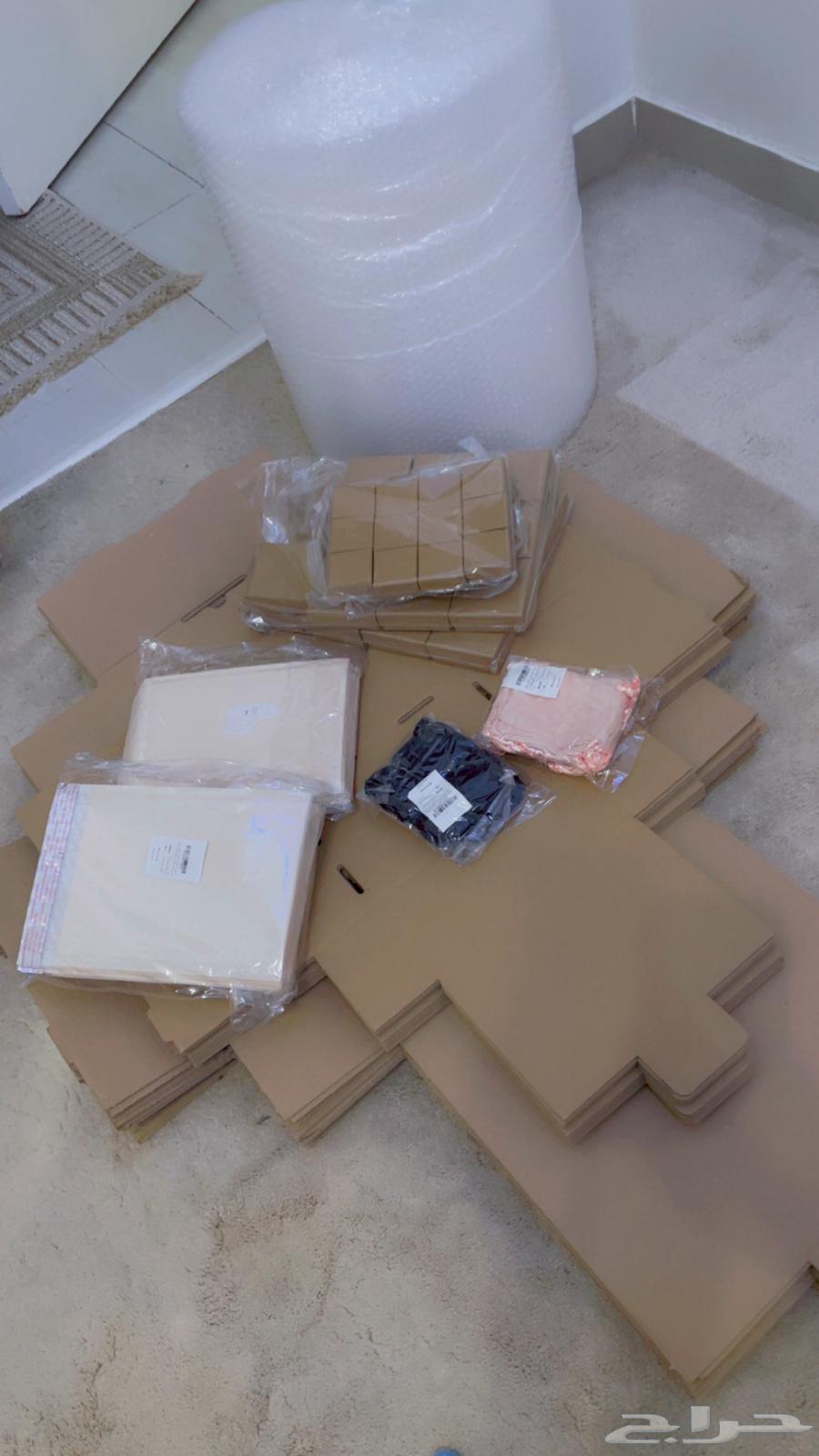 All these items are available with me and the bags are original and new63676648848899111