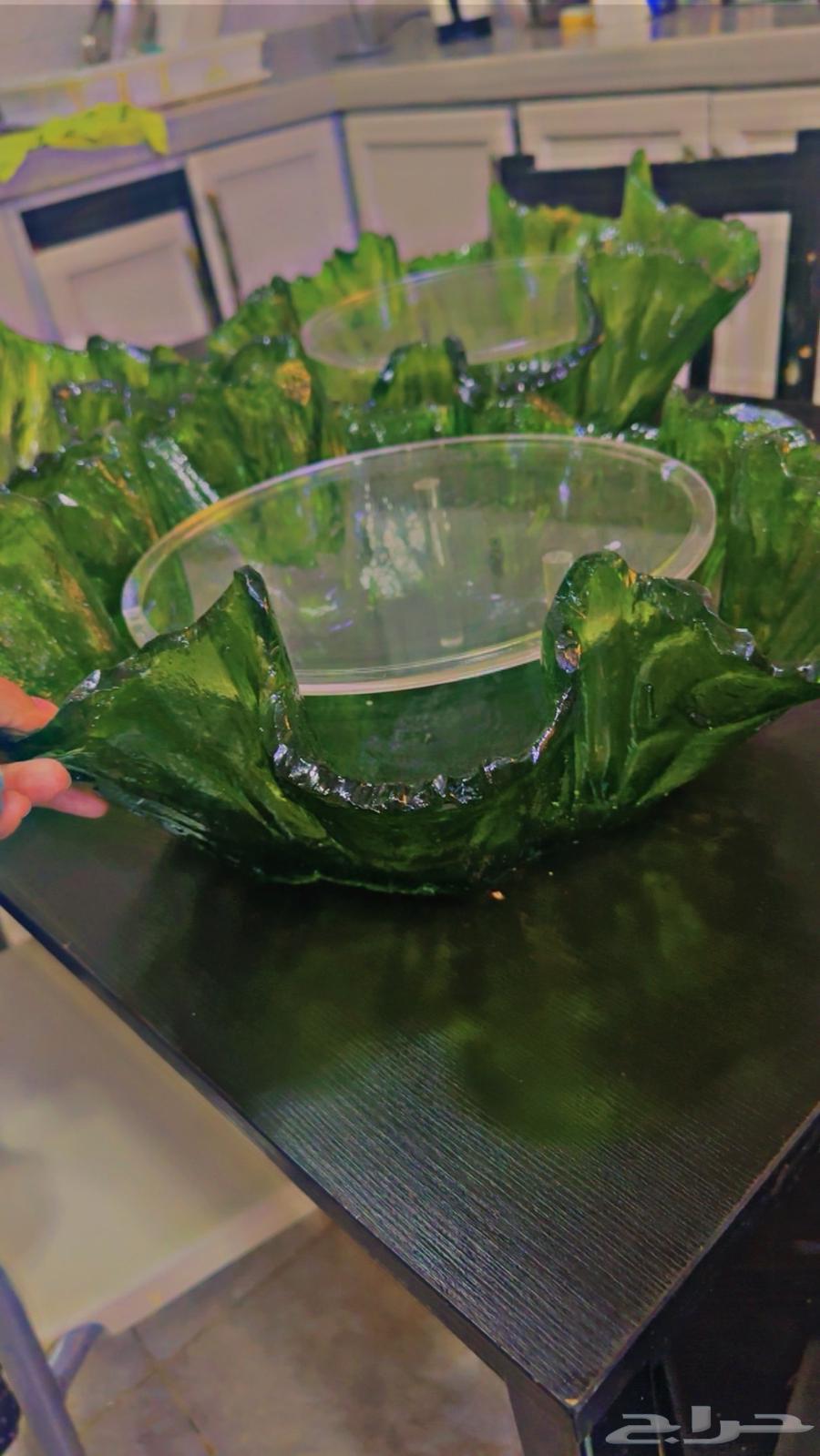 Luxury serving and distribution trays, each one 140, negotiable63678927133697111