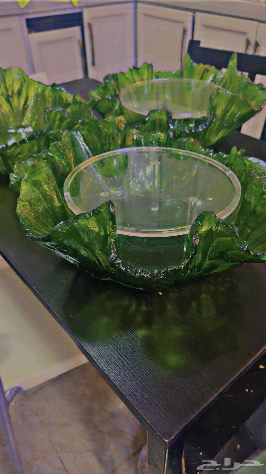 Luxury serving and distribution trays, each one 140, negotiable63678927133697110