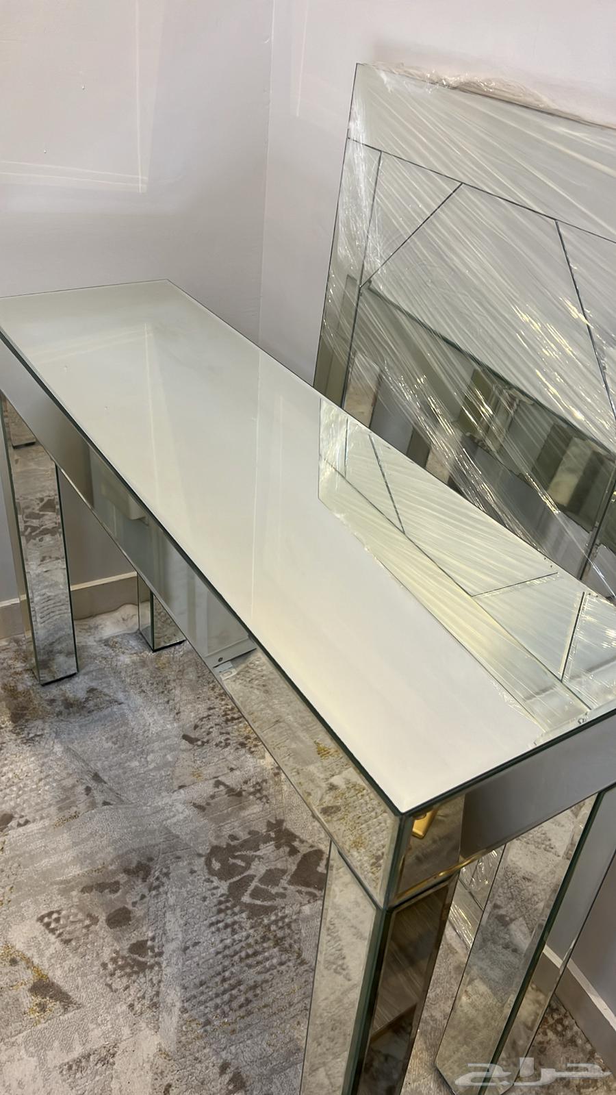 Glass entry with long mirrors63678383834625112