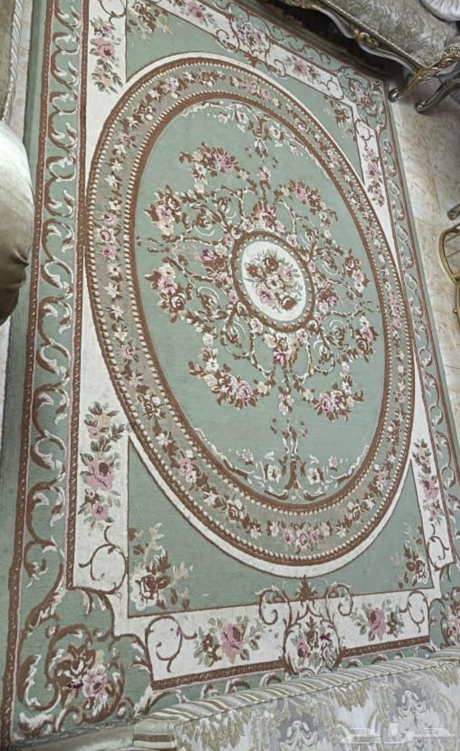 Good condition carpet63679029110915110