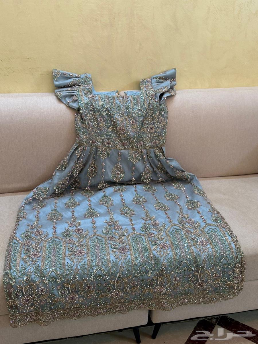 فساتين فصلتها ب 1500 و ابا فيها سعر يرضى الطرفين63676648899458110